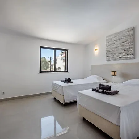 Corcovada V4 By Interhome Villa