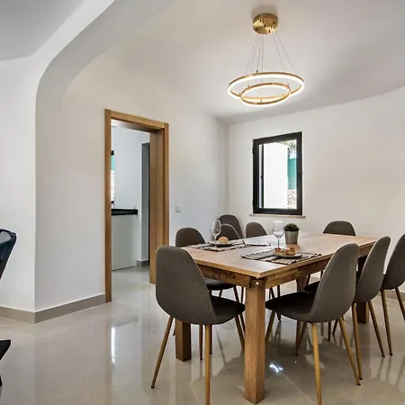 Corcovada V4 By Interhome Villa *